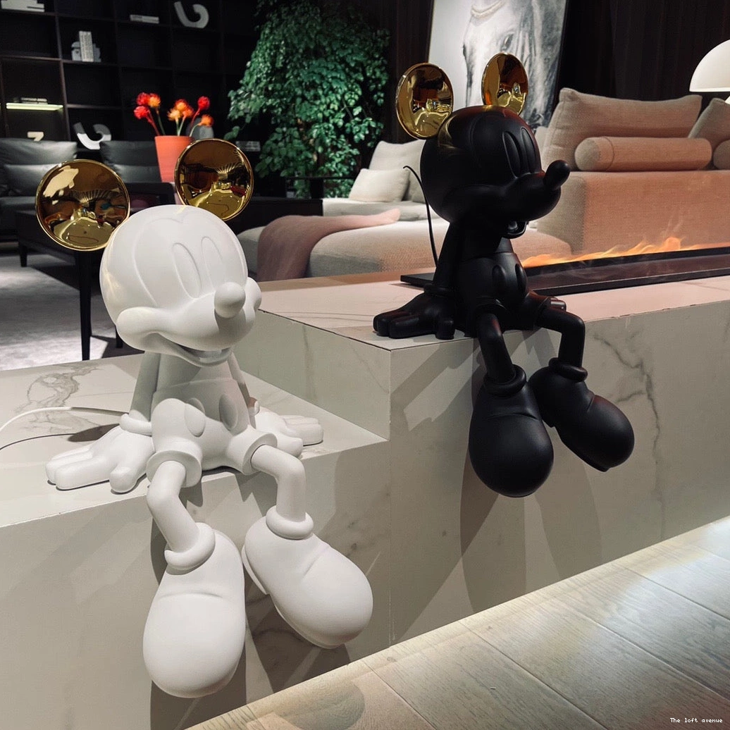SITTING FIGURE MOUSE MICKEY 0729